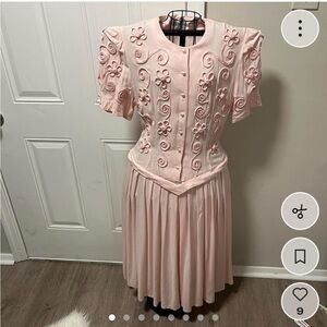 Vintage 1992 Pink Long Sleeve Dress with Floral Accents